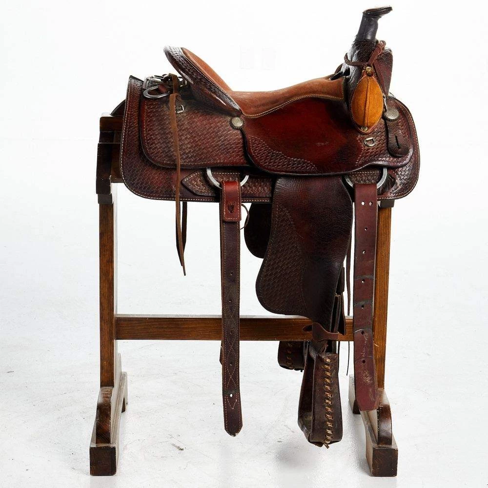 NRS Used 15.5in Frontier Ranch Roper 4 NRS Used 15.5in Frontier Ranch Roper - Image 2